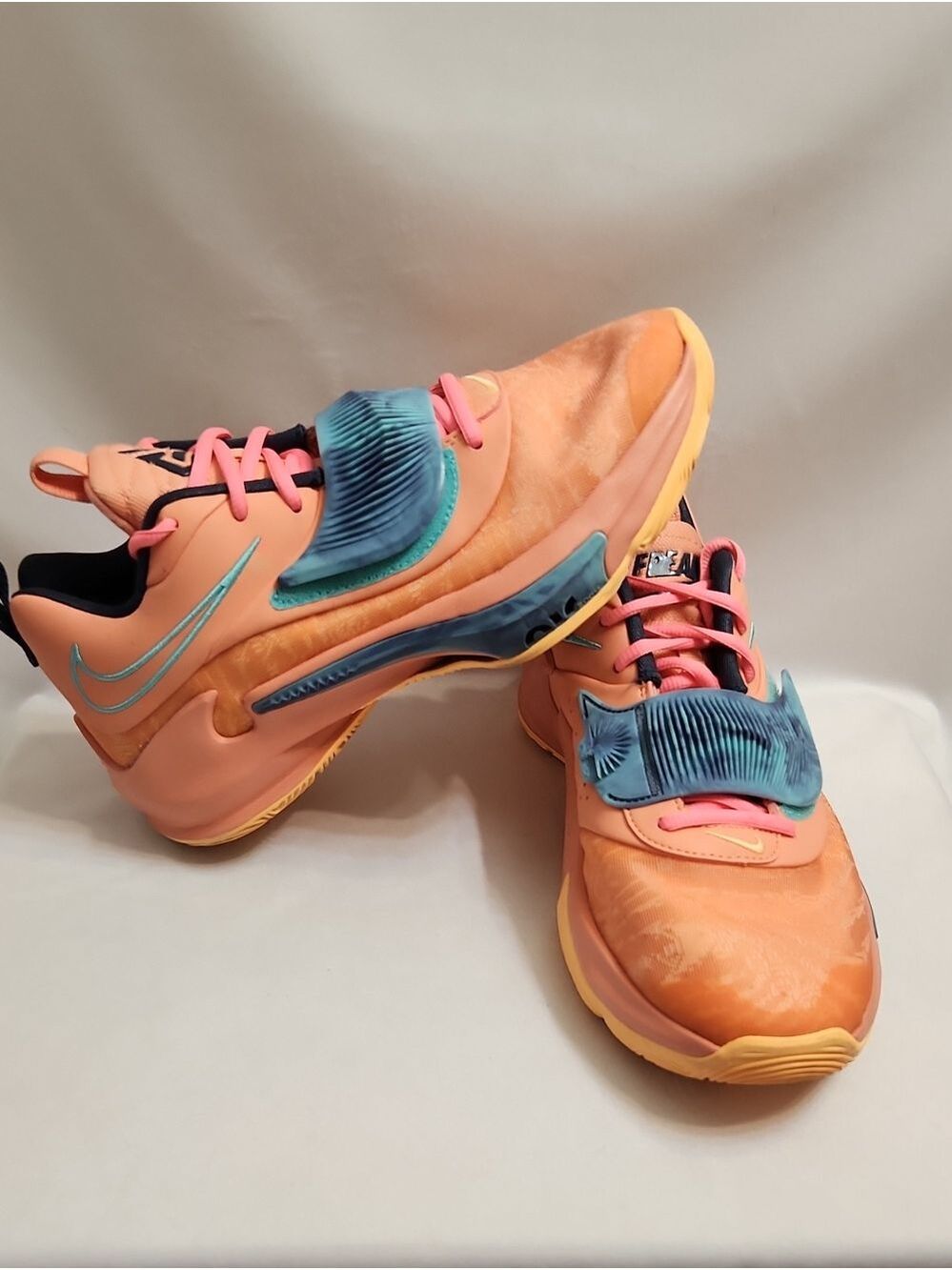 Nike Zoom Freak 3 Stay Freaky Basketball Shoes (Size 7)